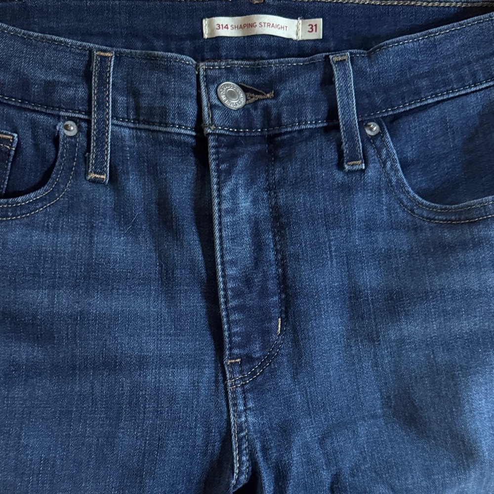 Signature by Levi Strauss Women's Dark Blue Straight Leg Jeans